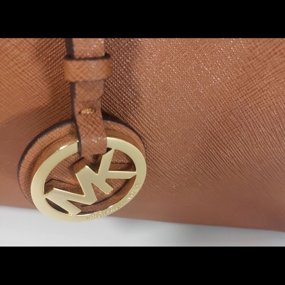 Michael Kors Jet Set travel tote bag - Picture 6 of 15